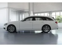 Gebraucht Mercedes E220 Avantgarde 200 PS (147 kW) 2022 Weiß Limousine