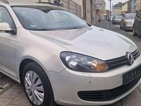 Gebraucht VW Golf VI 105 PS (77 kW) 2010 Silber Kleinwagen