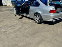Gebraucht BMW 330 231 PS (169 kW) 2003 Silber Coupé