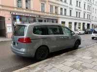 Gebraucht VW Sharan Cup 177 PS (130 kW) 2014 Grau Van / Kleinbus