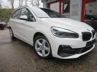 Gebraucht BMW 220 Gran Tourer Sport Line 190 PS (139 kW) 2021 Weiß Van / Kleinbus
