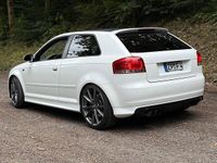 Gebraucht Audi S3 Sportback Performance 265 PS (194 kW) 2008 Weiß Kleinwagen