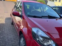 Gebraucht Renault Clio II Expression 75 PS (55 kW) 2009 Rot Kleinwagen