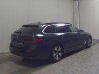 Gebraucht BMW 520 Performance 190 PS (139 kW) 2020 Black sapphire metallic Kombi