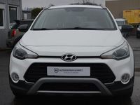 Gebraucht Hyundai i20 Active 101 PS (74 kW) 2020 Weiß Kleinwagen