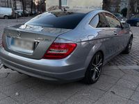 Gebraucht Mercedes C220 170 PS (125 kW) 2012 Grau Coupé