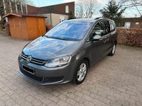 Gebraucht VW Sharan 140 PS (102 kW) 2011 Grau Van / Kleinbus