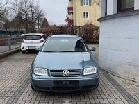 Gebraucht VW Bora Comfortline 105 PS (77 kW) 2002 Blau Kombi