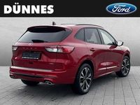 Gebraucht Ford Kuga 224 PS (164 kW) 2022 Rot SUV