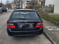 Gebraucht Mercedes E220 170 PS (125 kW) 2007 Blau Kombi