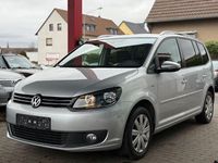 Gebraucht VW Touran Cup 105 PS (77 kW) 2015 Silber Van / Kleinbus