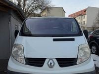 Gebraucht Renault Trafic 114 PS (83 kW) 2011 Weiß Van / Kleinbus