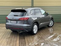 Gebraucht VW Touareg 231 PS (169 kW) 2021 Grau SUV