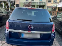 Gebraucht Opel Astra 2010 Blau Kombi
