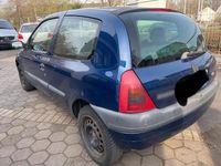 Gebraucht Renault Clio II 75 PS (55 kW) 2001 Blau Kleinwagen
