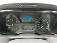 Gebraucht Ford Transit 125 PS (91 kW) 2016 Weiß Kombi