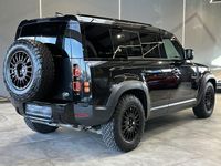 Gebraucht Land Rover Defender 300 PS (220 kW) 2021 Santorini black SUV