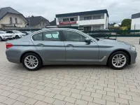 Gebraucht BMW 520 Sport Line 184 PS (135 kW) 2017 Blau Limousine