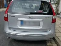 Gebraucht Hyundai i30 109 PS (80 kW) 2010 Silber Kombi