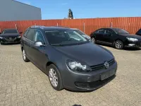 Gebraucht VW Golf VI Comfortline 105 PS (77 kW) 2011 Grau Kleinwagen