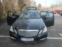 Gebraucht Mercedes E220 170 PS (125 kW) 2011 Schwarz Kombi
