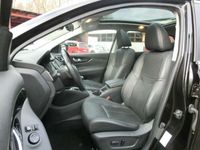 gebraucht Nissan Qashqai 1.6 dCI Tekna/Navi,Leder,PanoGD,SHZ,PDC,LMF 19"