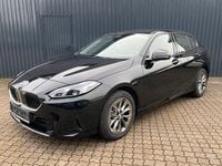 Gebraucht BMW 120 156 PS (114 kW) 2024 Black sapphiremetallic Kleinwagen
