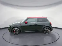 Gebraucht Mini John Cooper Works 231 PS (169 kW) 2021 Grün Kleinwagen