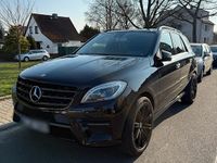 Gebraucht Mercedes ML250 204 PS (150 kW) 2013 Schwarz SUV