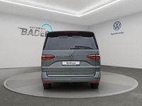 Gebraucht VW Multivan Style 150 PS (110 kW) 2025 Grau Van