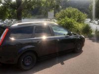 Gebraucht Ford Focus 100 PS (73 kW) 2011 Schwarz Kombi