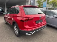 Second-hand VW Tiguan Elegance 150 CP (110 kW) 2023 Roșu SUV