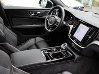 Gebraucht Volvo V60 Ultra 257 PS (189 kW) 2024 Grau Kombi