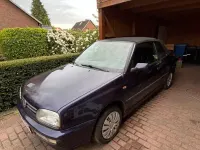 Gebraucht VW Golf Cabriolet Edition 90 PS (66 kW) 1995 Blau Cabrio