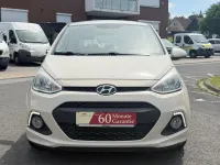 Gebraucht Hyundai i10 Intro Edition 67 PS (49 kW) 2014 Beige Kleinwagen