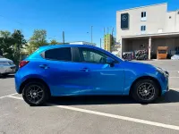 Gebraucht Mazda 2 Exclusive-Line 90 PS (66 kW) 2015 Blau Kleinwagen