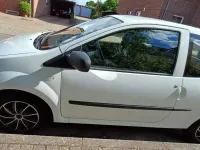 Gebraucht Renault Twingo 75 PS (55 kW) 2013 Weiß Kleinwagen