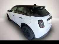 Neu Fiat 600 Street 101 PS (74 kW) 2026 Manufacturer SUV
