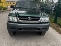 Gebraucht Toyota HiLux 102 PS (75 kW) 2004 Grün Pickup