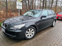 Gebraucht BMW 525 197 PS (144 kW) 2007 Schwarz Kombi