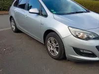 Gebraucht Opel Astra 110 PS (80 kW) 2013 Grau Kombi