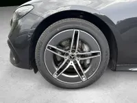 Gebraucht Mercedes E300 AMG 313 PS (230 kW) 2025 Grau Limousine