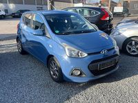 Gebraucht Hyundai i10 Intro Edition 87 PS (63 kW) 2014 Blau Kleinwagen