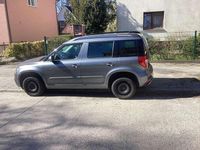 Gebraucht Skoda Yeti Drive 110 PS (80 kW) 2017 Grau SUV