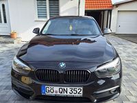 Gebraucht BMW 116 Sport Line 109 PS (80 kW) 2016 Schwarz Kleinwagen