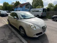 Gebraucht Alfa Romeo MiTo Distinctive 155 PS (114 kW) 2009 Weiß Kleinwagen