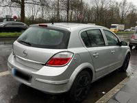 Gebraucht Opel Astra 101 PS (74 kW) 2004 Kleinwagen