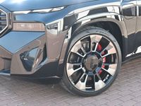 Gebraucht BMW XM Performance 653 PS (480 kW) 2024 Saphirschwarz mettalic SUV