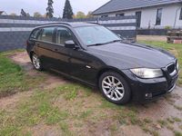 Gebraucht BMW 316 Exclusive 116 PS (85 kW) 2010 Schwarz Kombi