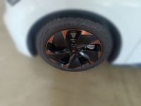 Gebraucht Cupra Born 169 kW (231 PS) 2024 Eisweiß Kleinwagen